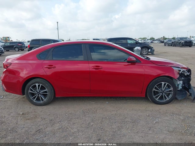 2022 Kia Forte Lxs მანქანა იყიდება აუქციონზე, vin: 3KPF24AD3NE490526, აუქციონის ნომერი: 45797390