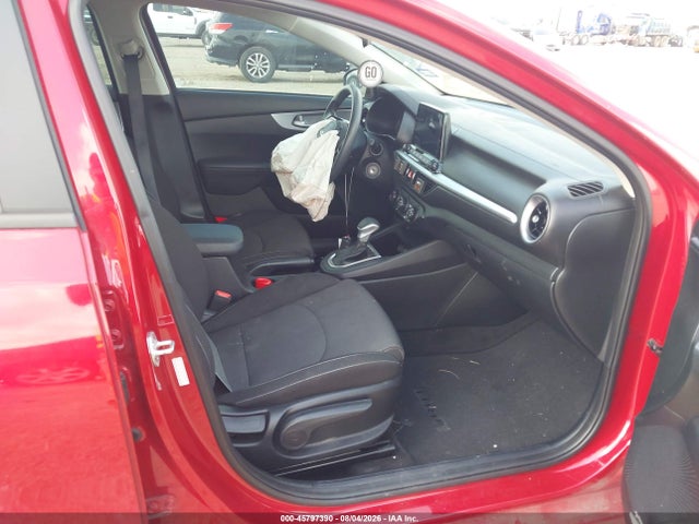 2022 Kia Forte Lxs მანქანა იყიდება აუქციონზე, vin: 3KPF24AD3NE490526, აუქციონის ნომერი: 45797390