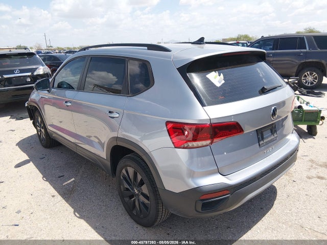 3VVCX7B2XNM017717 Volkswagen Taos 1.5t S