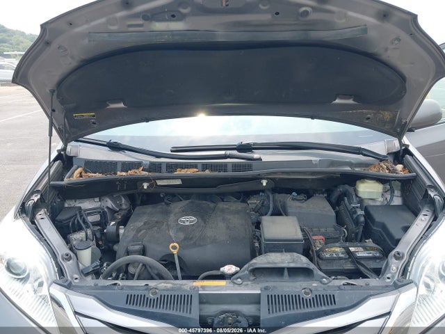 Продаж на аукціоні авто 2017 Toyota Sienna Xle Premium 8 Passenger, vin: 5TDYZ3DCXHS891941, номер лоту: 45797396