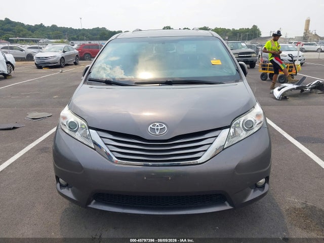 Продаж на аукціоні авто 2017 Toyota Sienna Xle Premium 8 Passenger, vin: 5TDYZ3DCXHS891941, номер лоту: 45797396