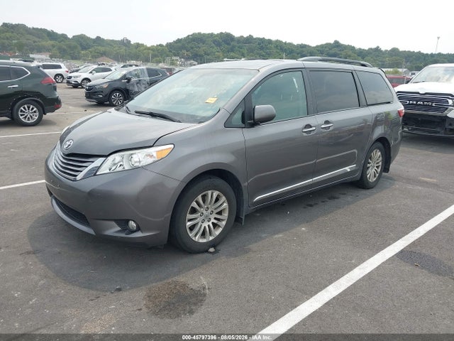 Продаж на аукціоні авто 2017 Toyota Sienna Xle Premium 8 Passenger, vin: 5TDYZ3DCXHS891941, номер лоту: 45797396