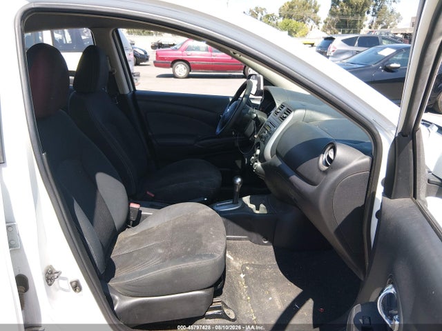 3N1CN7AP3EL825837 Nissan Versa 1.6 Sv