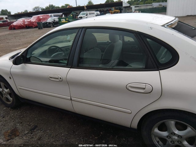 45797441 :رقم المزاد ، 1FAFP522X2A189521 vin ، 2002 Ford Taurus Lx Standard مزاد بيع