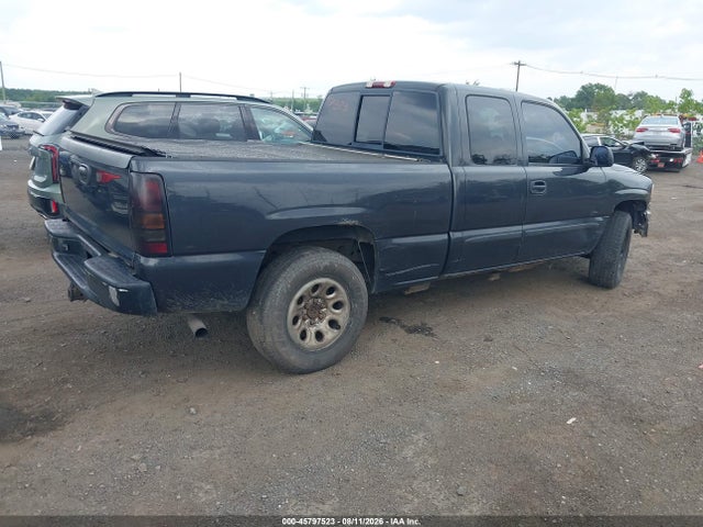 45797523 :رقم المزاد ، 2GTEK19T951190928 vin ، 2005 Gmc Sierra 1500 Sle مزاد بيع