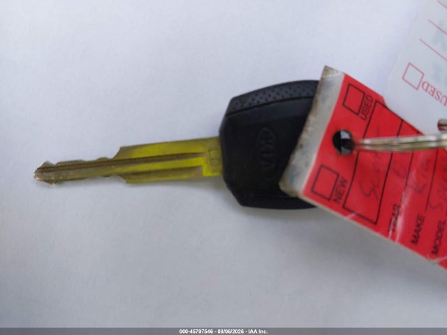 Продаж на аукціоні авто 2006 Kia Spectra5, vin: KNAFE161365311061, номер лоту: 45797546