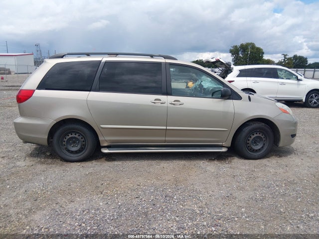 Продажа на аукционе авто 2006 Toyota Sienna Le, vin: 5TDZA23C26S410620, номер лота: 45797564