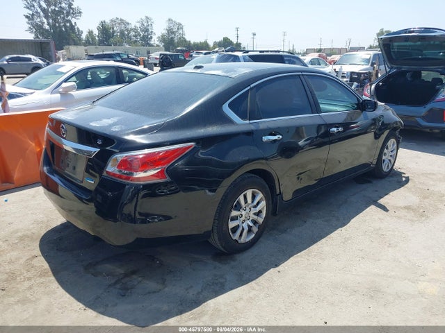 Nissan Altima 2.5 S 2014 1N4AL3AP9EN247252 Image 4