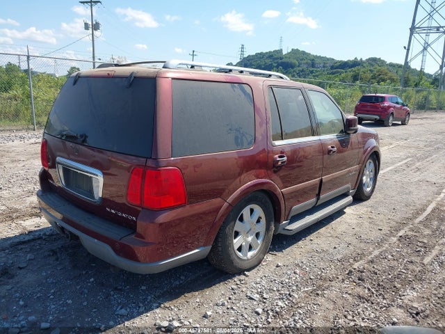 45797581 :رقم المزاد ، 5LMFU28R03LJ43541 vin ، 2003 Lincoln Navigator مزاد بيع