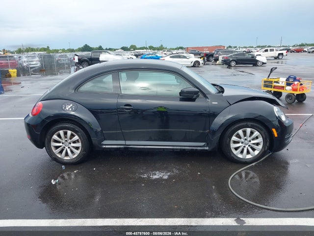 2016 Volkswagen Beetle 1.8t Wolfsburg Edition მანქანა იყიდება აუქციონზე, vin: 3VWF17AT6GM604097, აუქციონის ნომერი: 45797600