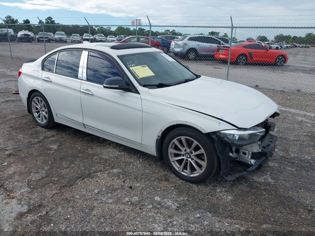 Продажа на аукционе авто 2017 Bmw 320i, vin: WBA8E1G54HNU14275, номер лота: 45797640