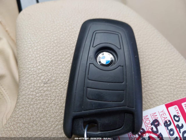 Продажа на аукционе авто 2017 Bmw 320i, vin: WBA8E1G54HNU14275, номер лота: 45797640