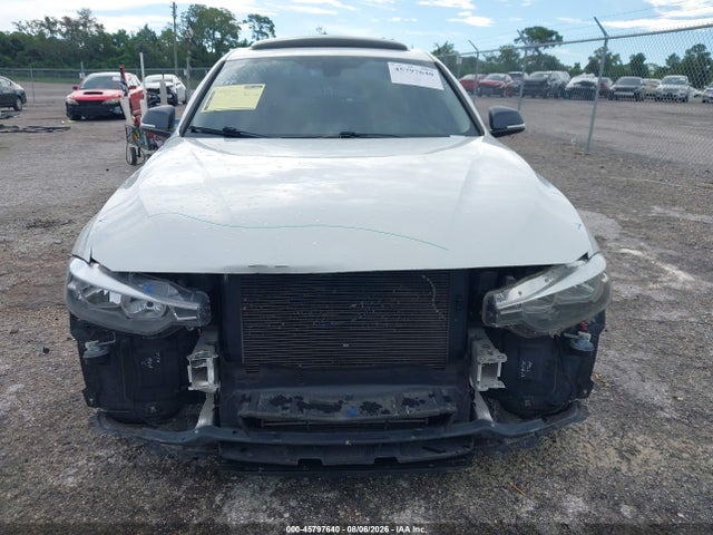 Продажа на аукционе авто 2017 Bmw 320i, vin: WBA8E1G54HNU14275, номер лота: 45797640
