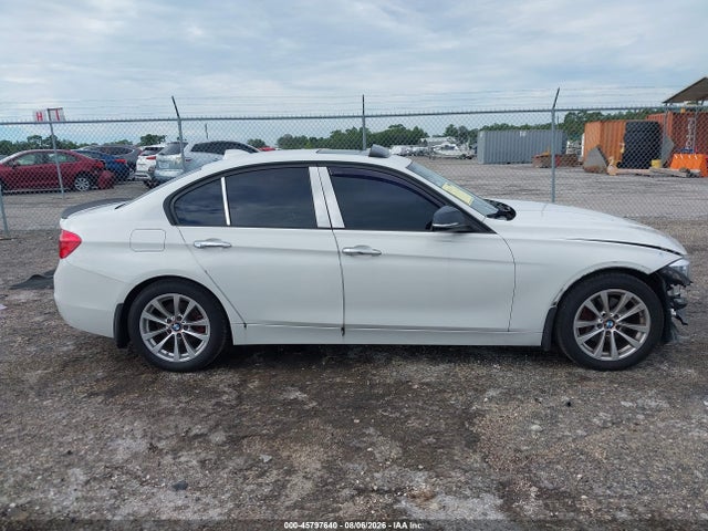 Продажа на аукционе авто 2017 Bmw 320i, vin: WBA8E1G54HNU14275, номер лота: 45797640