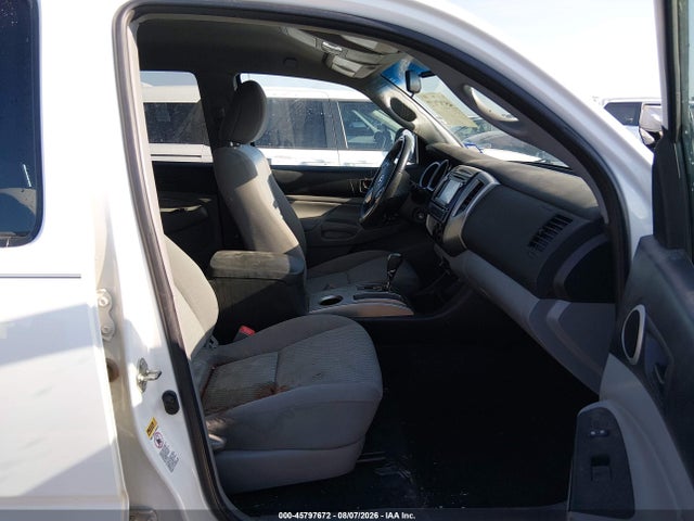 Aukcja sprzedaży 2015 Toyota Tacoma Prerunner V6, vin: 5TFJU4GN2FX064915, numer aukcji: 45797672