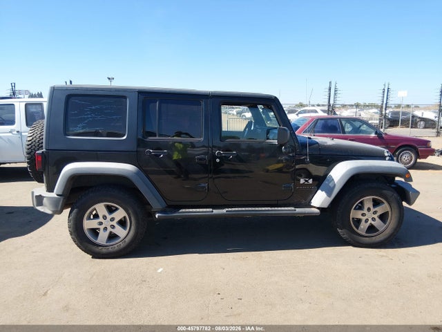 2008 Jeep Wrangler Unlimited X მანქანა იყიდება აუქციონზე, vin: 1J4GA39138L584889, აუქციონის ნომერი: 45797782