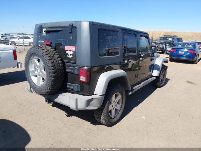 2008 Jeep Wrangler Unlimited X მანქანა იყიდება აუქციონზე, vin: 1J4GA39138L584889, აუქციონის ნომერი: 45797782