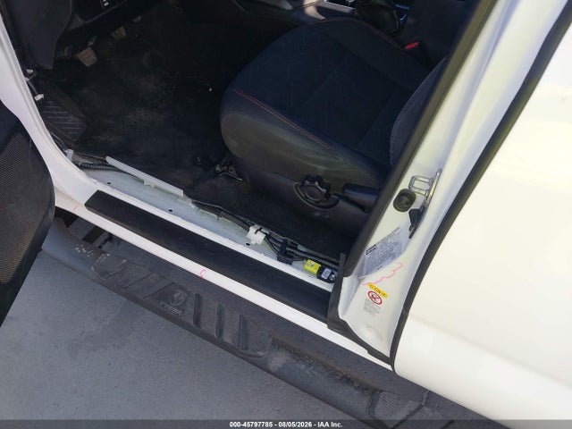 Продажа на аукционе авто 2017 Toyota Tacoma Trd Sport, vin: 5TFSZ5AN1HX118468, номер лота: 45797785