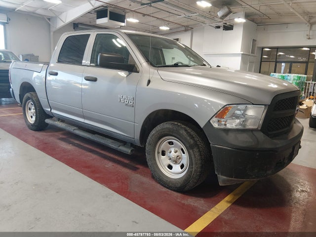 RAM 1500 Classic Tradesman 4x4 5'7 Box 2019 1C6RR7KG4KS645457 головне зображення
