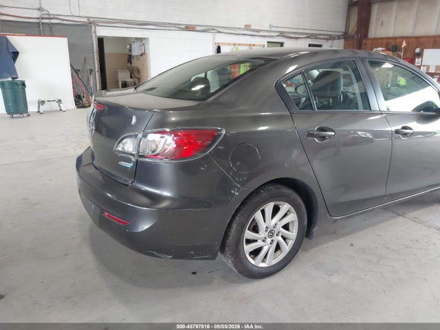 Продаж на аукціоні авто 2013 Mazda Mazda3 I Grand Touring, vin: JM1BL1WP0D1823747, номер лоту: 45797816