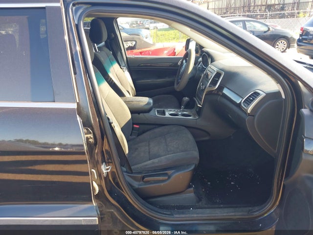 Продажа на аукционе авто 2011 Jeep Grand Cherokee Laredo, vin: 1J4RR4GG0BC525627, номер лота: 45797820