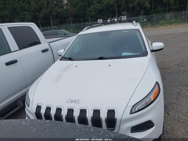 Jeep Cherokee Latitude 4x4 2018 1C4PJMCB3JD528660 Image 12