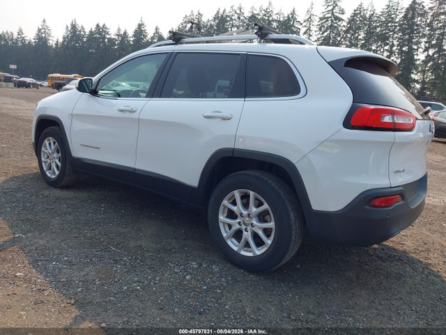 Jeep Cherokee Latitude 4x4 2018 1C4PJMCB3JD528660 Image 3