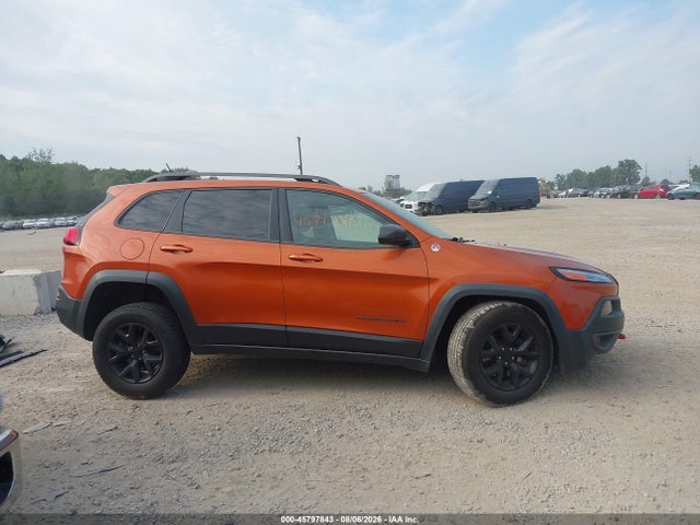 Продажа на аукционе авто 2015 Jeep Cherokee Trailhawk, vin: 1C4PJMBS5FW646299, номер лота: 45797843