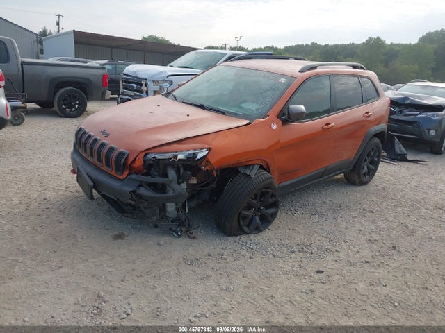 Продажа на аукционе авто 2015 Jeep Cherokee Trailhawk, vin: 1C4PJMBS5FW646299, номер лота: 45797843