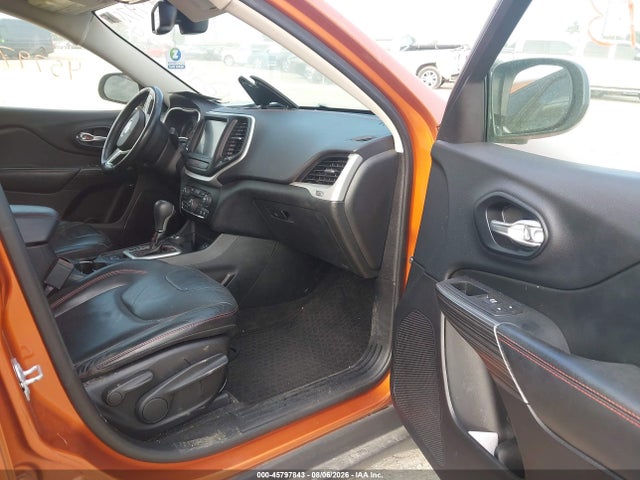 Продажа на аукционе авто 2015 Jeep Cherokee Trailhawk, vin: 1C4PJMBS5FW646299, номер лота: 45797843