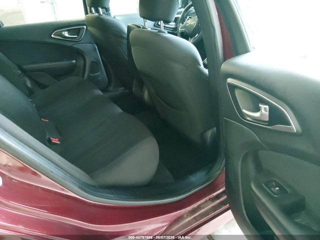 Продаж на аукціоні авто 2015 Chrysler 200 Limited, vin: 1C3CCCAB0FN685719, номер лоту: 45797886
