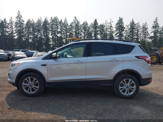 Ford ESCAPE SE 2018 1FMCU9GD5JUD08625 Image 14