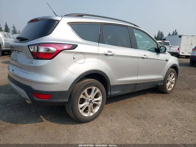 Ford ESCAPE SE 2018 1FMCU9GD5JUD08625 Image 4