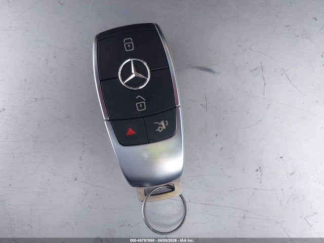 W1N4N4GB2MJ240709 Mercedes-Benz GLA 250