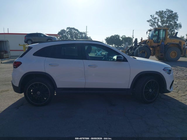 W1N4N4GB2MJ240709 Mercedes-Benz GLA 250