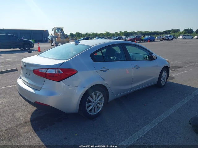 KIA FORTE LX 2016 KNAFX4A69G5457433 Image 4