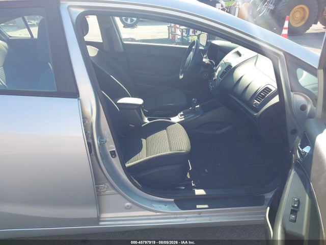 KIA FORTE LX 2016 KNAFX4A69G5457433 Image 5