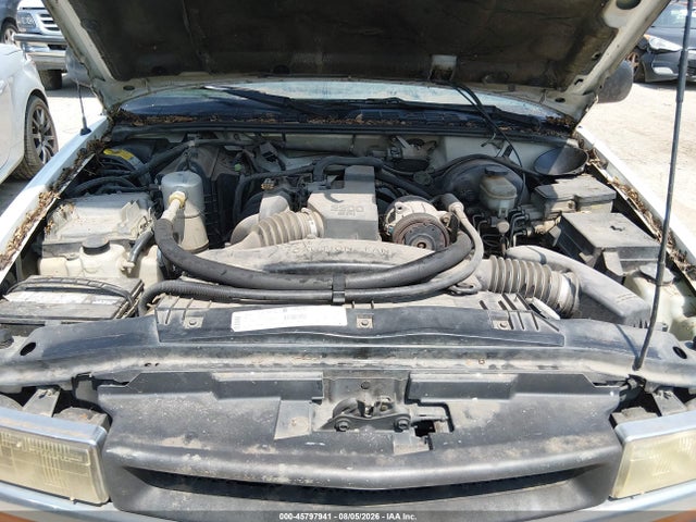 1999 Chevrolet S-10 Ls მანქანა იყიდება აუქციონზე, vin: 1GCCS194XX8144041, აუქციონის ნომერი: 45797941