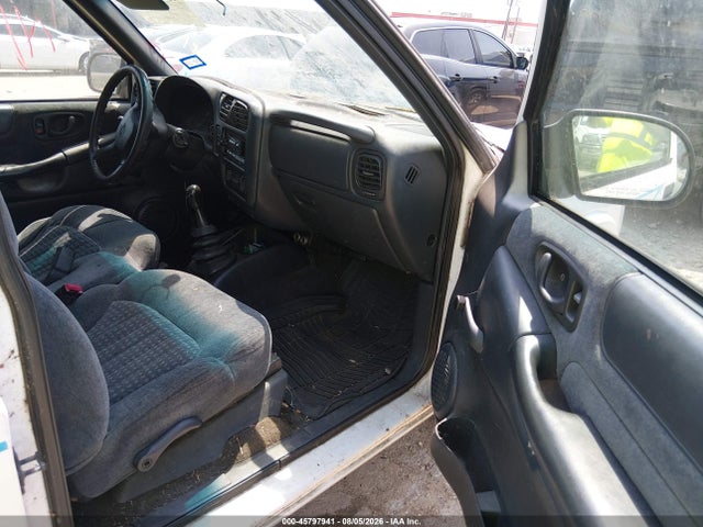 1999 Chevrolet S-10 Ls მანქანა იყიდება აუქციონზე, vin: 1GCCS194XX8144041, აუქციონის ნომერი: 45797941