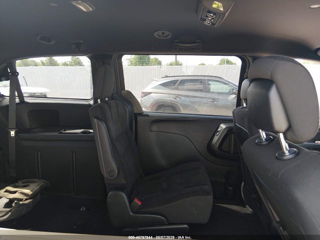 2C4RDGBG6JR134128 Dodge Grand Caravan Se Plus
