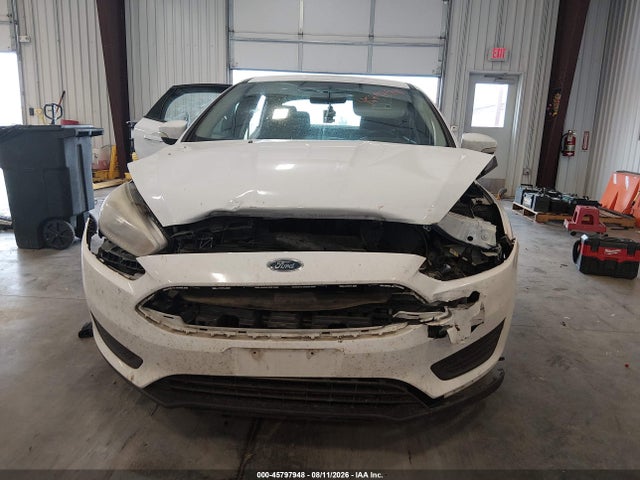 45797948 :رقم المزاد ، 1FADP3F28FL314435 vin ، 2015 Ford Focus Se مزاد بيع