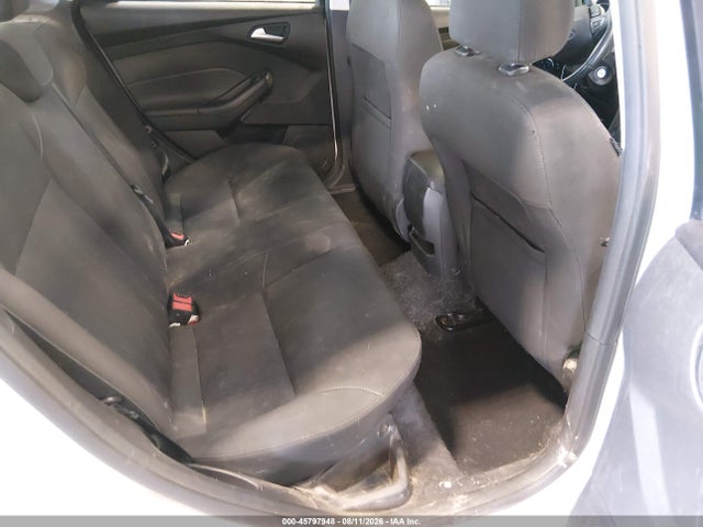 45797948 :رقم المزاد ، 1FADP3F28FL314435 vin ، 2015 Ford Focus Se مزاد بيع