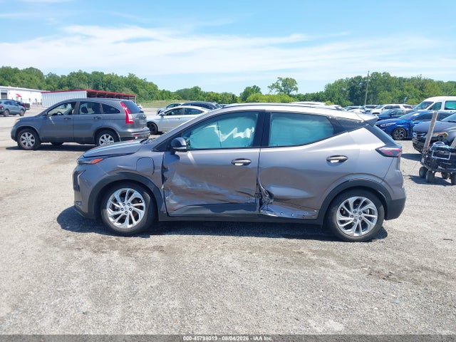 1G1FY6S09P4150963 Chevrolet Bolt Euv Fwd Lt