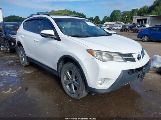 Продаж на аукціоні авто 2015 Toyota Rav4 Xle, vin: 2T3RFREV0FW234111, номер лоту: 45798022
