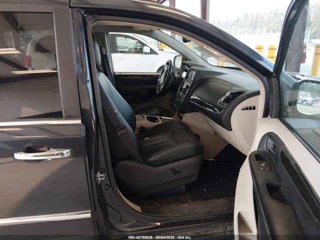 2C4RC1CG5ER234015 Chrysler Town &amp; Country Touring-l