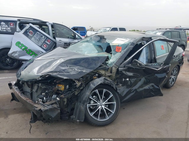 4T1BF1FK9HU349566 Toyota CAMRY XSE