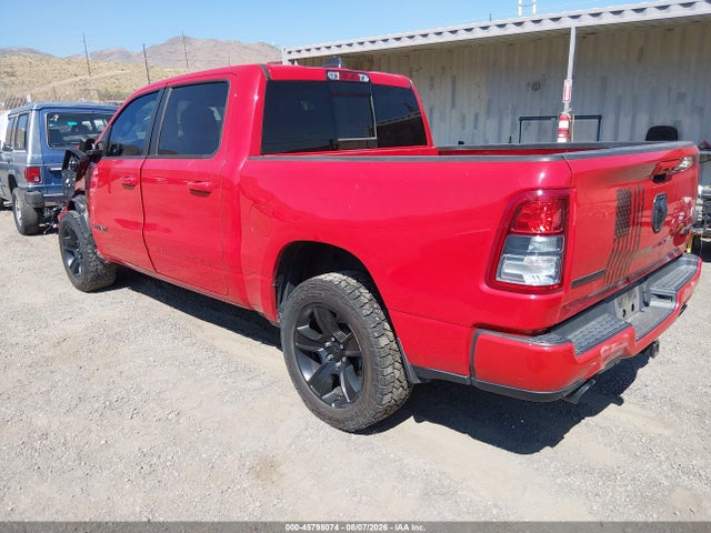 2020 Ram 1500 Big Horn  4x4 5'7 Box მანქანა იყიდება აუქციონზე, vin: 1C6SRFFT3LN330426, აუქციონის ნომერი: 45798074