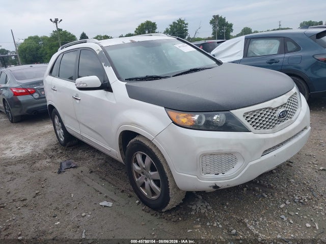 Auction sale of the 2013 Kia Sorento Lx V6, vin: 5XYKTDA24DG375770, lot number: 45798104