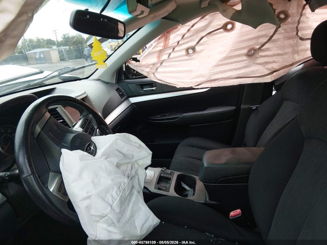 Продажа на аукционе авто 2014 Subaru Legacy 2.5i Premium, vin: 4S3BMBE69E3012014, номер лота: 45798109