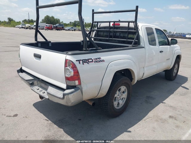 Toyota Tacoma Prerunner V6 2015 5TFTU4GN5FX075271 Image 4